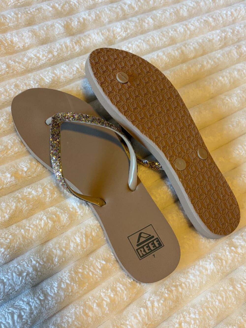 REEF Glitter Stargazer Flip Flops — Women's 7 - Picture 4 of 4